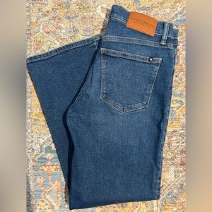 Lucky Brand - Mid Rise Ava Crop Mini Boot Jean